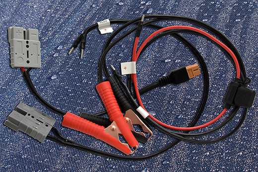 Kabelsatz für die Profi-Solartasche von Offgridtec zum Verbinden mit einem Laderegler oder mit einer Kfz-Batterie