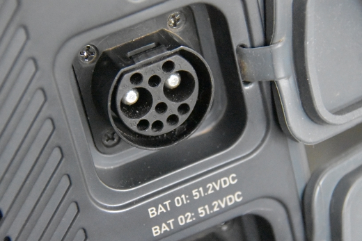 Akku B300 zur Steuereinheit AC300 für den modularen Ausbau der mobilen Energieversorgung bzw. zur Absicherung bei Stromunterbrechnung durch die UPS-Funktion des benötigten Hauptgerätes