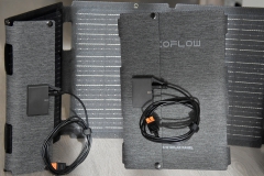 EcoFlow Mini-Solartasche im A4-Format gehört zu jeder Aktentasche eines Business, ideal für ein Outdoor-Office im Frühjahr, Sommer sowie Herst am Strand, im Cafe, auf dem Schiff oder im Park